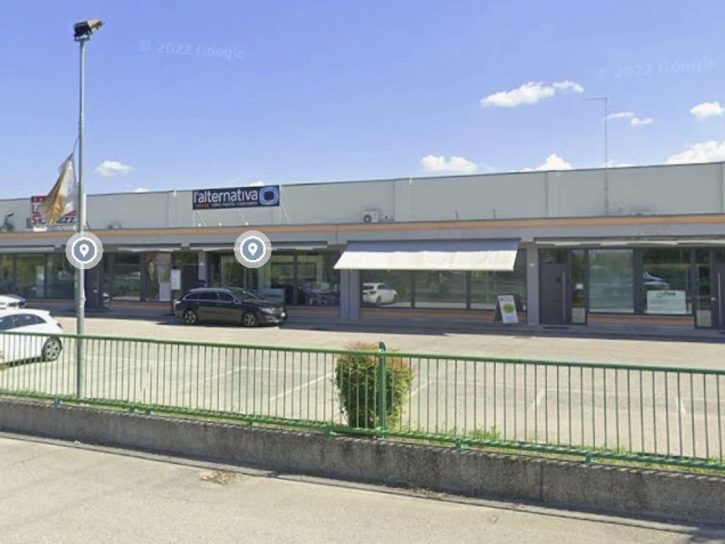 locale commerciale in affitto a Motta di Livenza