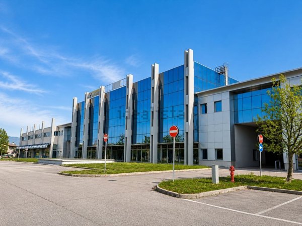 locale commerciale in affitto a Nervesa della Battaglia in zona Bidasio