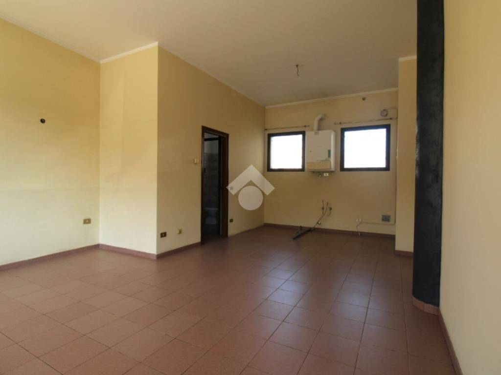 negozio in affitto ad Oderzo in zona Camino
