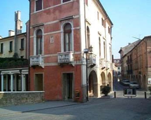 locale commerciale in affitto ad Oderzo