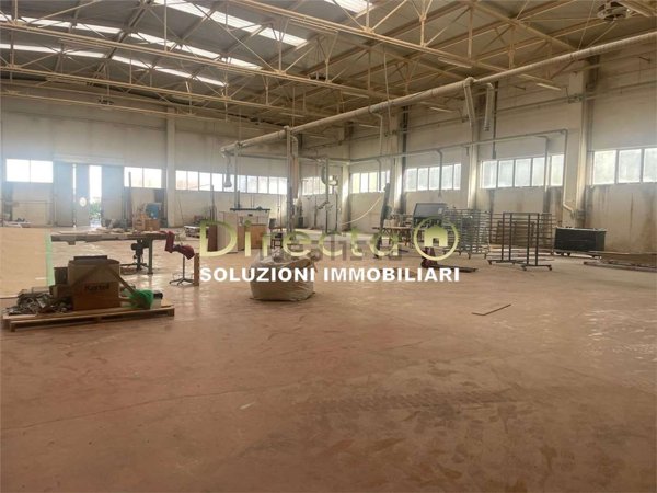 capannone in affitto ad Orsago