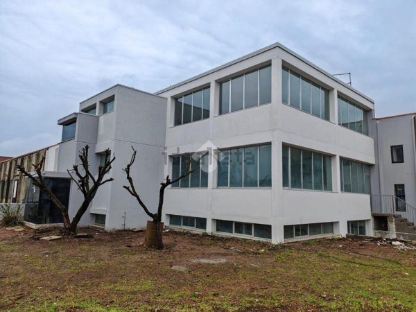 ufficio in affitto a Paese