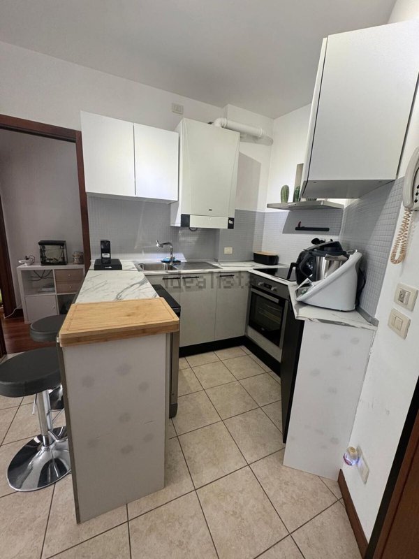 appartamento in affitto a Paese