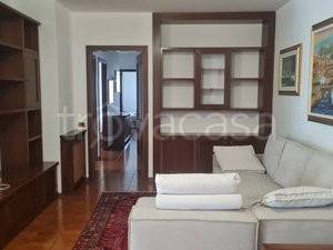 appartamento in affitto a Paese
