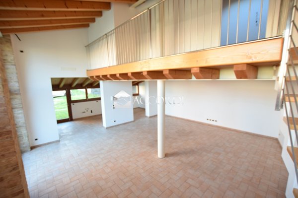 appartamento in affitto a Pederobba