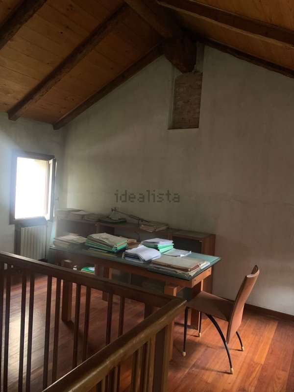 ufficio in affitto a Ponzano Veneto in zona Paderno