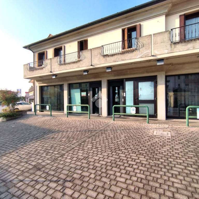 negozio in affitto a Preganziol in zona Frescada