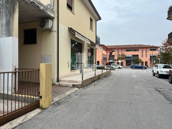ufficio in affitto a Preganziol