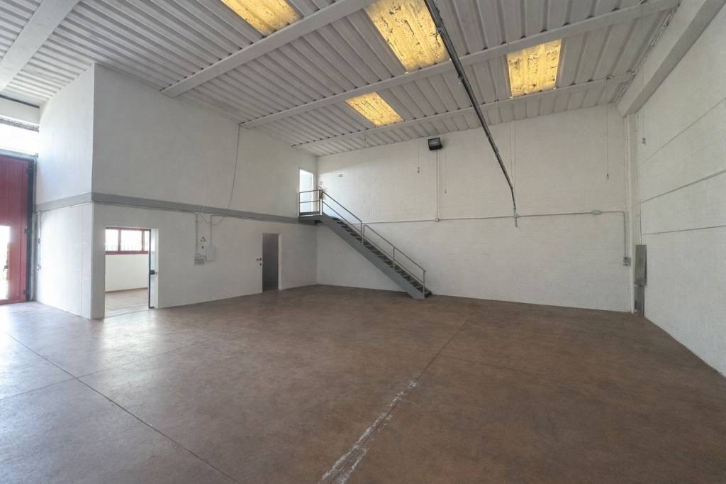 locale commerciale in affitto a Quinto di Treviso