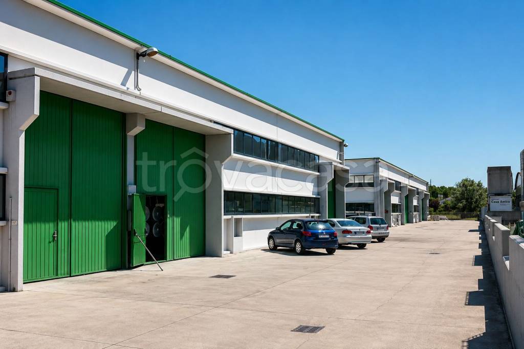 locale commerciale in affitto a Quinto di Treviso in zona Santa Cristina