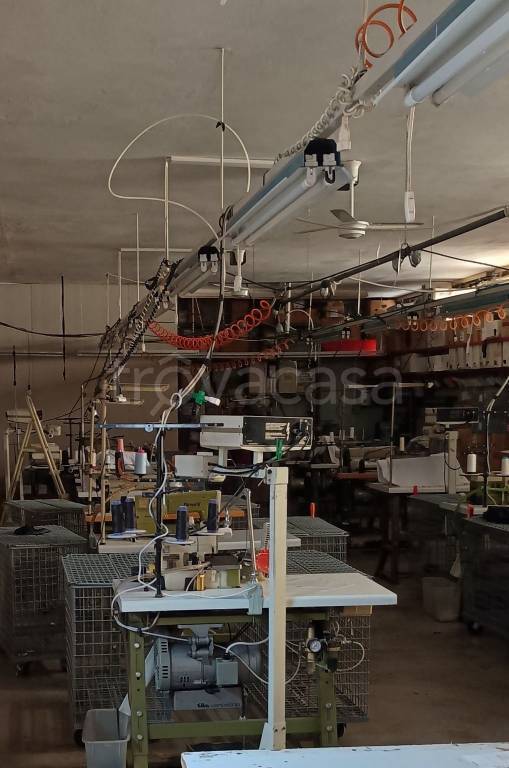 locale commerciale in affitto a Riese Pio X