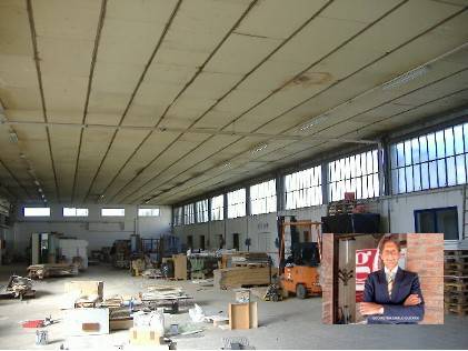locale commerciale in affitto a Roncade