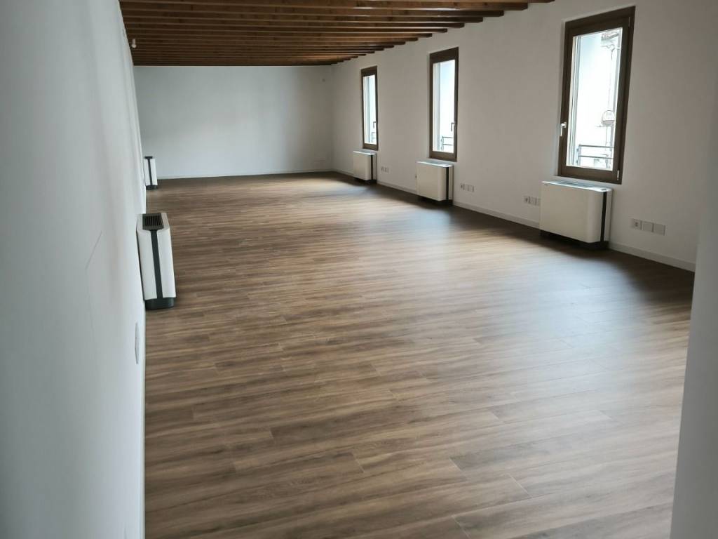 ufficio in affitto a Roncade