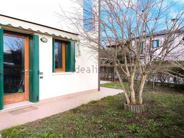 appartamento in affitto a Roncade in zona Biancade