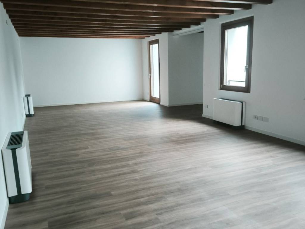 ufficio in affitto a Roncade