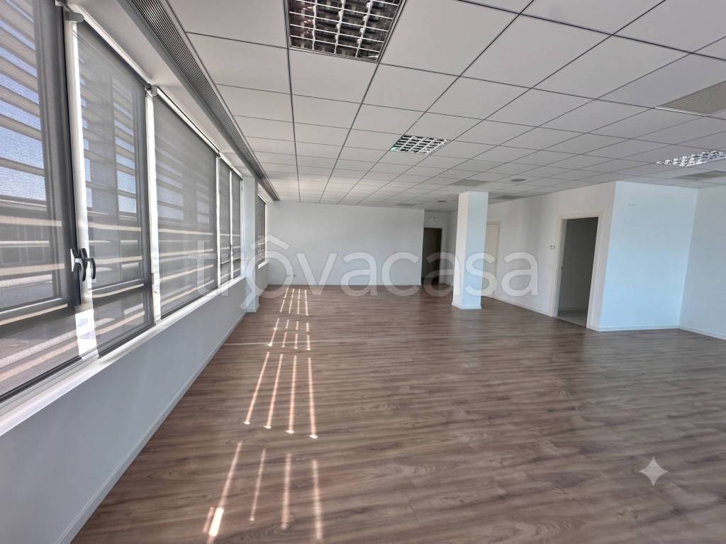 ufficio in affitto a Roncade