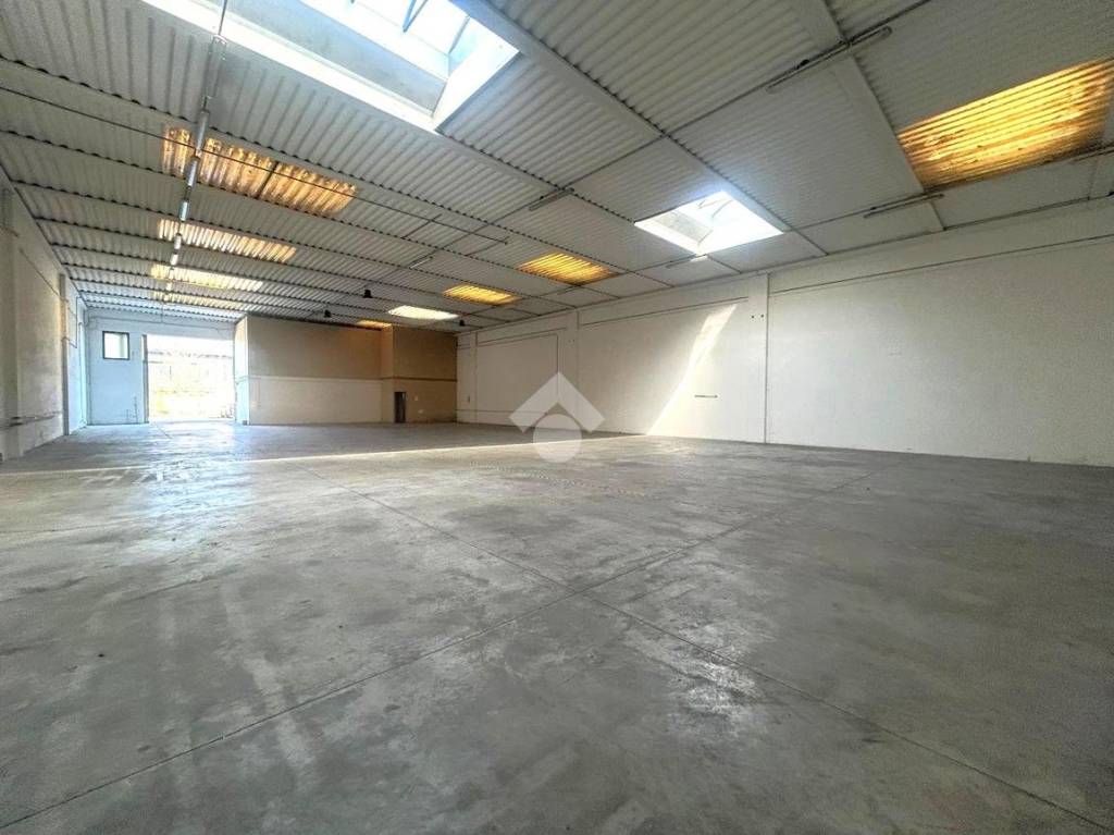 locale commerciale in affitto a San Biagio di Callalta