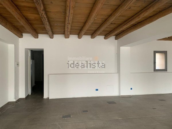locale commerciale in affitto a San Fior