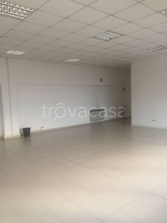 ufficio in affitto a San Vendemiano in zona Fossamerlo