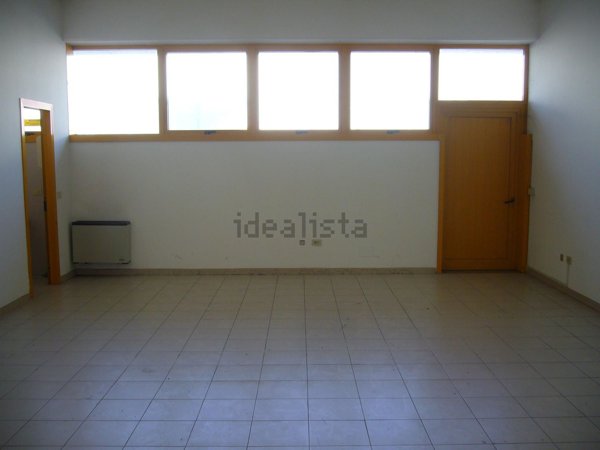 ufficio in affitto a San Vendemiano in zona Fossamerlo