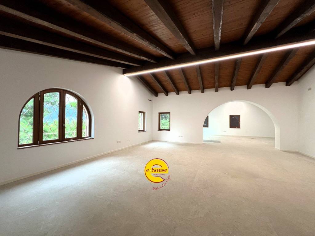 ufficio in affitto a San Zenone degli Ezzelini in zona Sopracastello