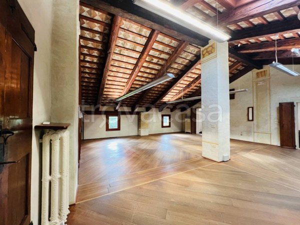casa indipendente in affitto a Silea