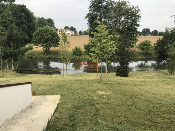 casa indipendente in affitto a Silea