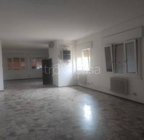 ufficio in affitto a Silea