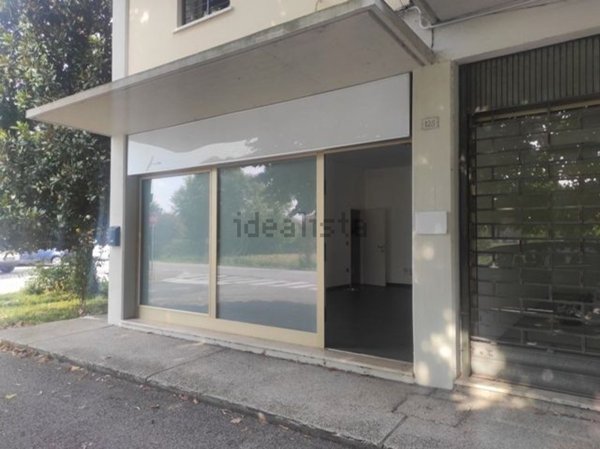 ufficio in affitto a Silea in zona Cendon