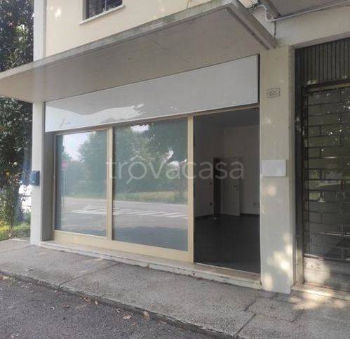 ufficio in affitto a Silea in zona Cendon
