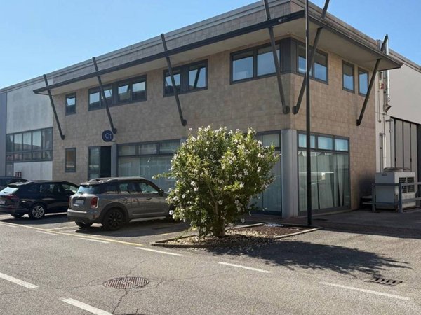 ufficio in affitto a Silea in zona Lanzago