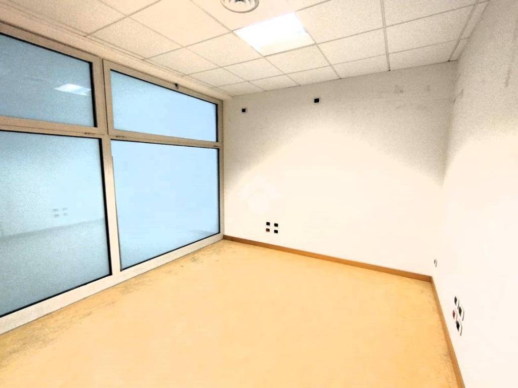 ufficio in affitto a Spresiano