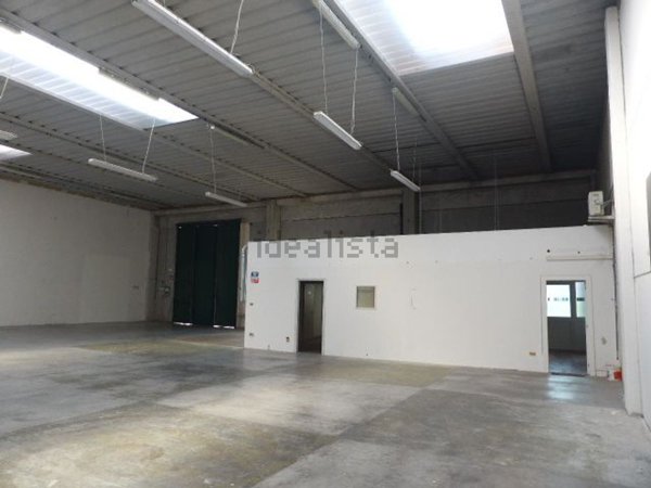 ufficio in affitto a Spresiano in zona Visnadello