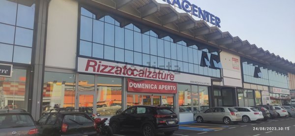 negozio in affitto a Susegana