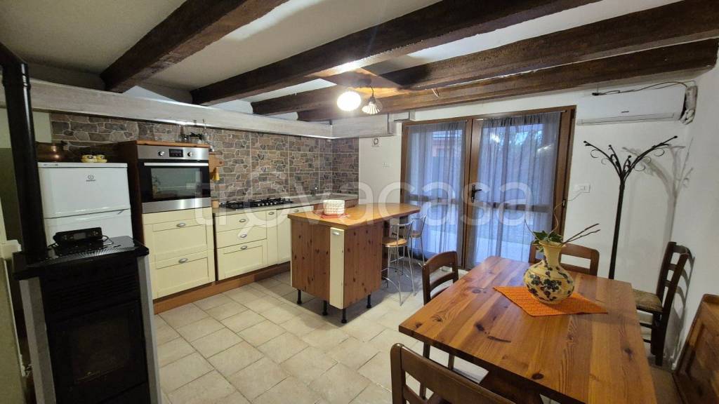 appartamento in affitto a Susegana