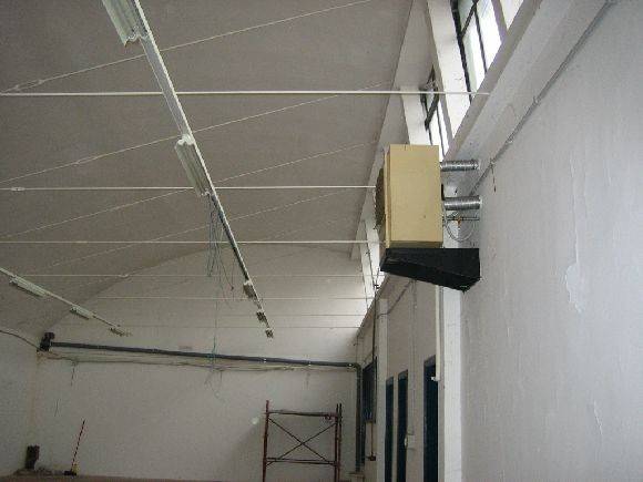 locale commerciale in affitto a Trevignano in zona Signoressa