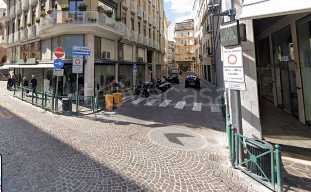 negozio in affitto a Treviso in zona Centro Storico