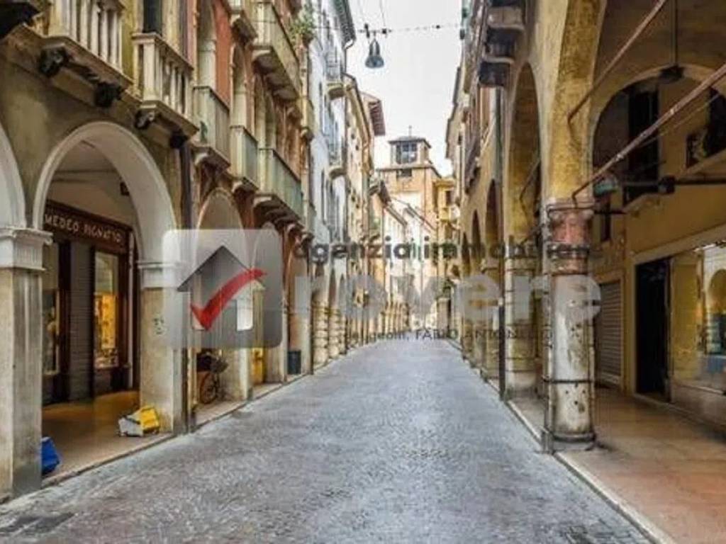 negozio in affitto a Treviso in zona Centro Storico