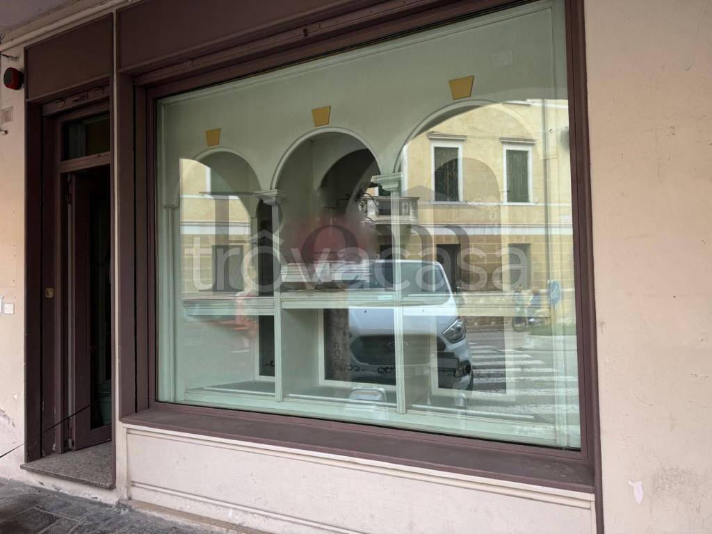 negozio in affitto a Treviso in zona Centro Storico