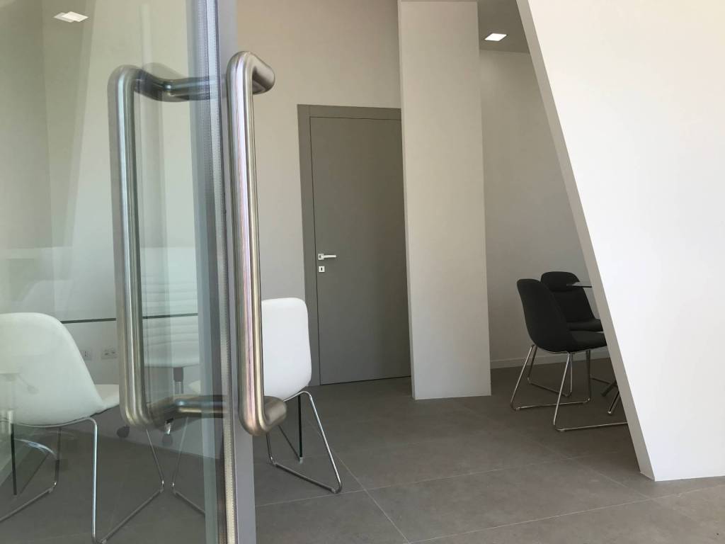 negozio in affitto a Treviso