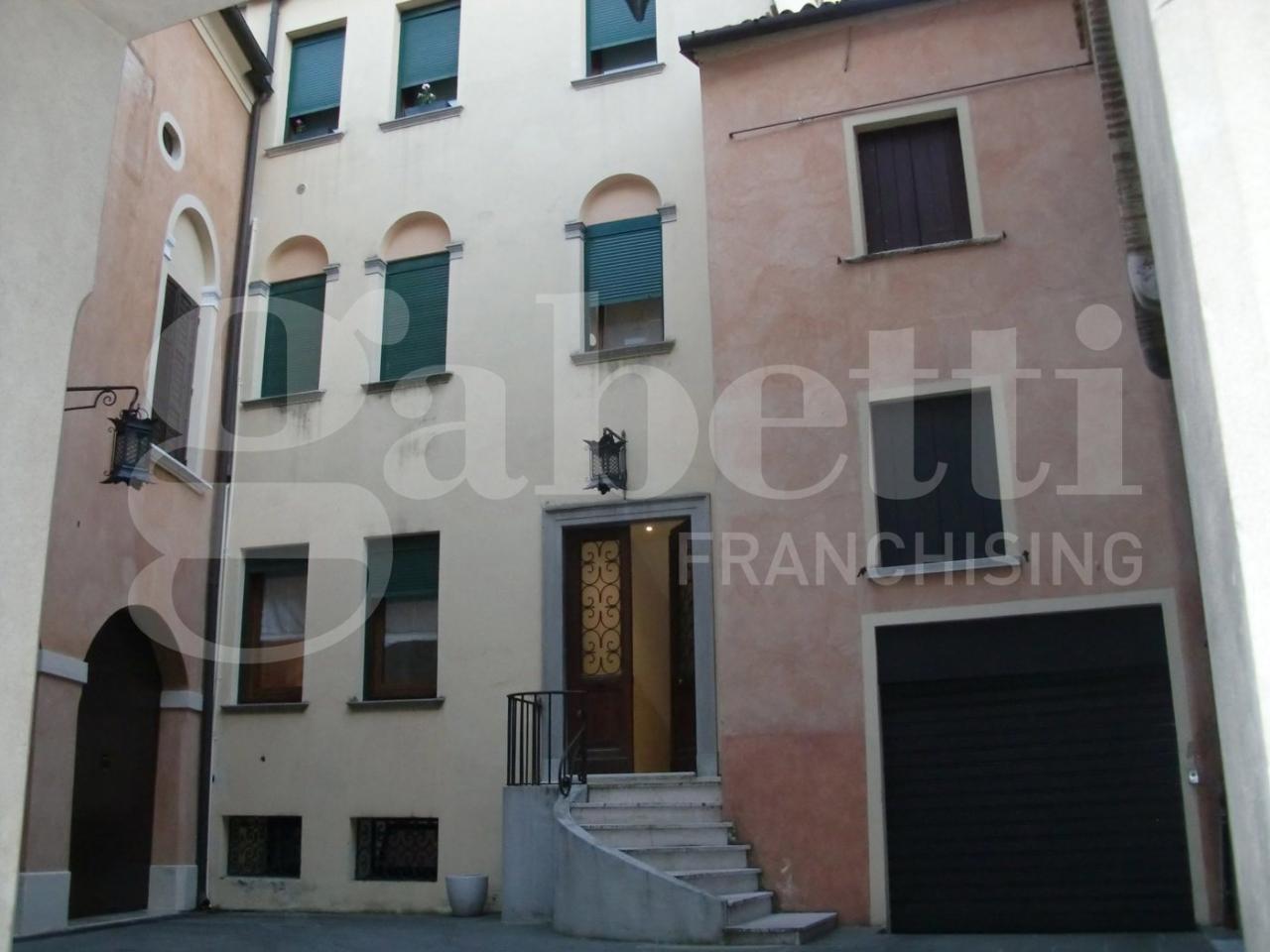 appartamento in affitto a Treviso in zona Centro Storico