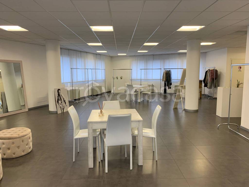 ufficio in affitto a Treviso in zona San Pelaio