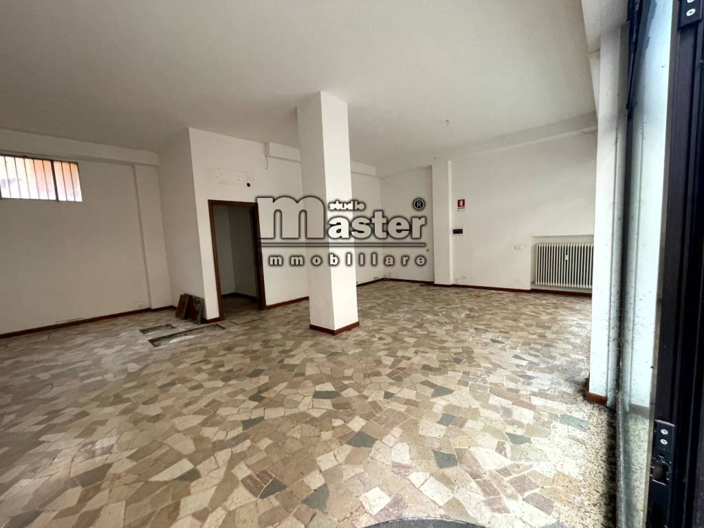 negozio in affitto a Treviso in zona Centro Storico