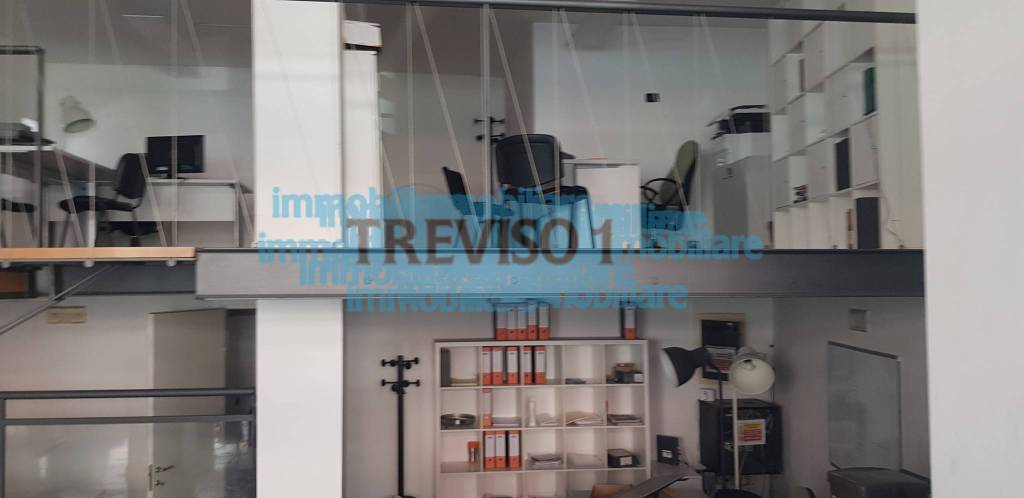 negozio in affitto a Treviso