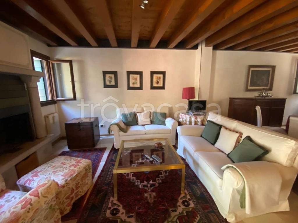 appartamento in affitto a Treviso in zona Centro Storico