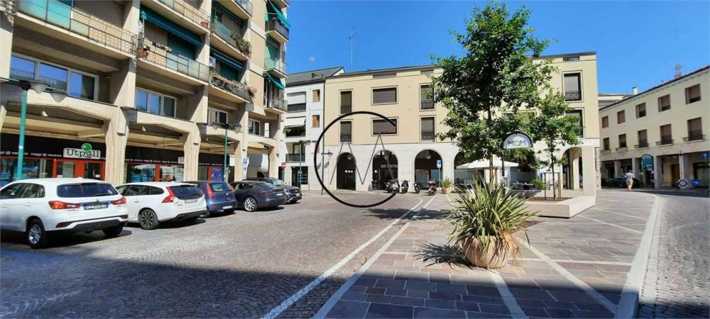 negozio in affitto a Treviso in zona Centro Storico