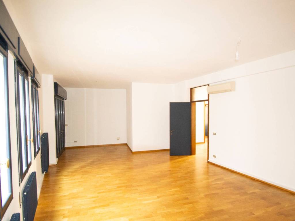 ufficio in affitto a Treviso in zona Centro Storico