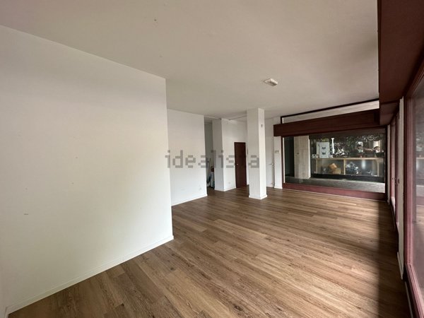 negozio in affitto a Treviso