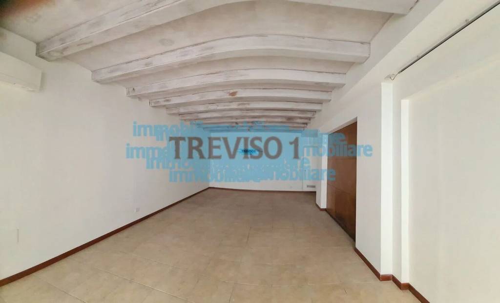 negozio in affitto a Treviso in zona Centro Storico