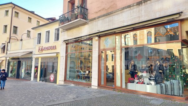 negozio in affitto a Treviso in zona Centro Storico